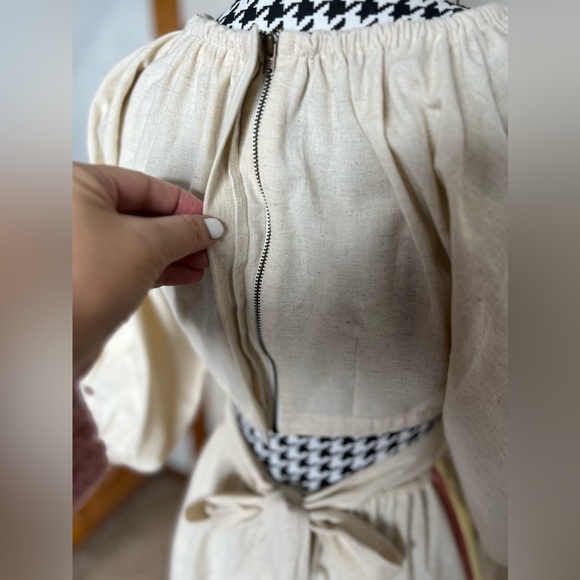 Arcade collection midi dress 🤎 - Picture 7 of 7